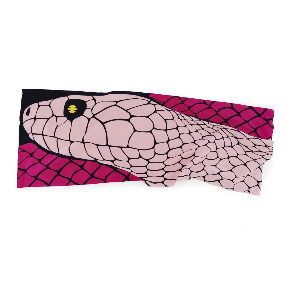 <div style="width:60px;display:inline-block;">model</div> Tenugui "Giant Snake under the Cherry Blossoms"<br><div style="width:60px;display:inline-block;">color</div> ruby<br><div style="width:60px;display:inline-block;">material</div> cotton<br><div style="width:60px;display:inline-block;">price</div> 2,100JPY(+tax)