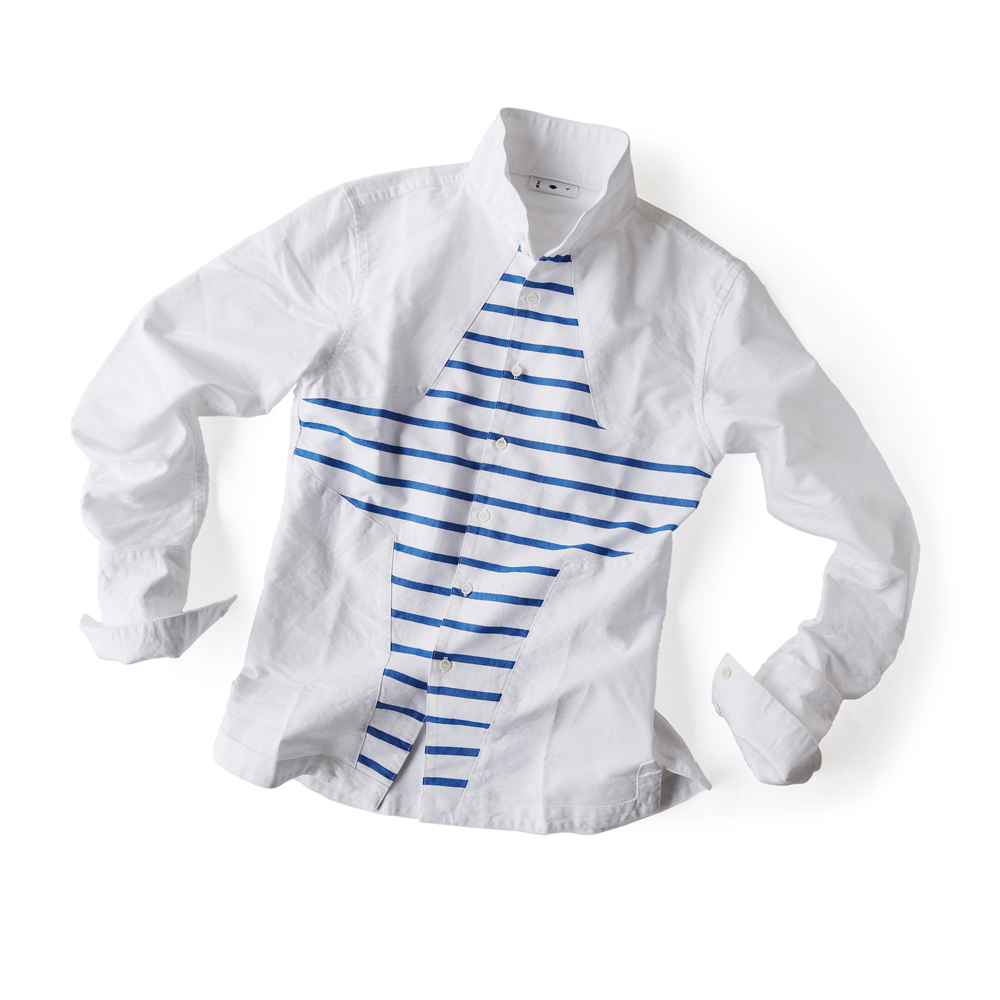 型式　　陣羽織シャツ 型第12<br>色　　　白に紺縞<br>素材　　綿<br>価格　　19,800円（税別）