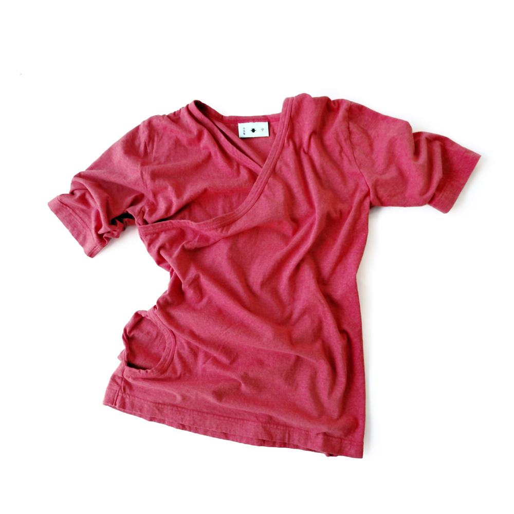 型式　　Tシャツ 型第44<br>色　　　杢赤<br>素材　　綿<br>価格　　8,900円（税別）
