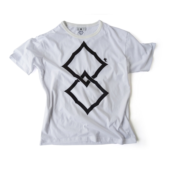 <div style="width:60px;display:inline-block;">model</div> T-shirt #90 "Double Spiny Diamond"<br><div style="width:60px;display:inline-block;">color</div> white<br><div style="width:60px;display:inline-block;">material</div> cotton<br><div style="width:60px;display:inline-block;">price</div> 11,000JPY(+tax)