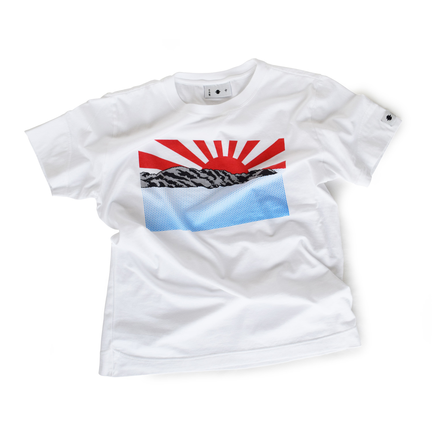 <div style="width:60px;display:inline-block;">model</div> T-shirt #100 "Rising Sun"<br><div style="width:60px;display:inline-block;">color</div> white<br><div style="width:60px;display:inline-block;">material</div> cotton<br><div style="width:60px;display:inline-block;">price</div> 9,000JPY(+tax)