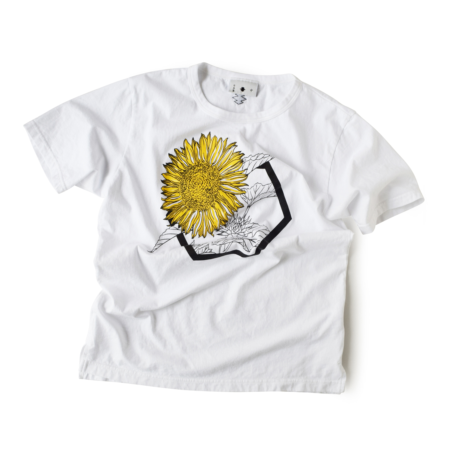 <div style="width:60px;display:inline-block;">model</div> T-shirt #84 "Sunflower"<br><div style="width:60px;display:inline-block;">color</div> white<br><div style="width:60px;display:inline-block;">material</div> cotton<br><div style="width:60px;display:inline-block;">price</div> 9,000JPY(+tax)
