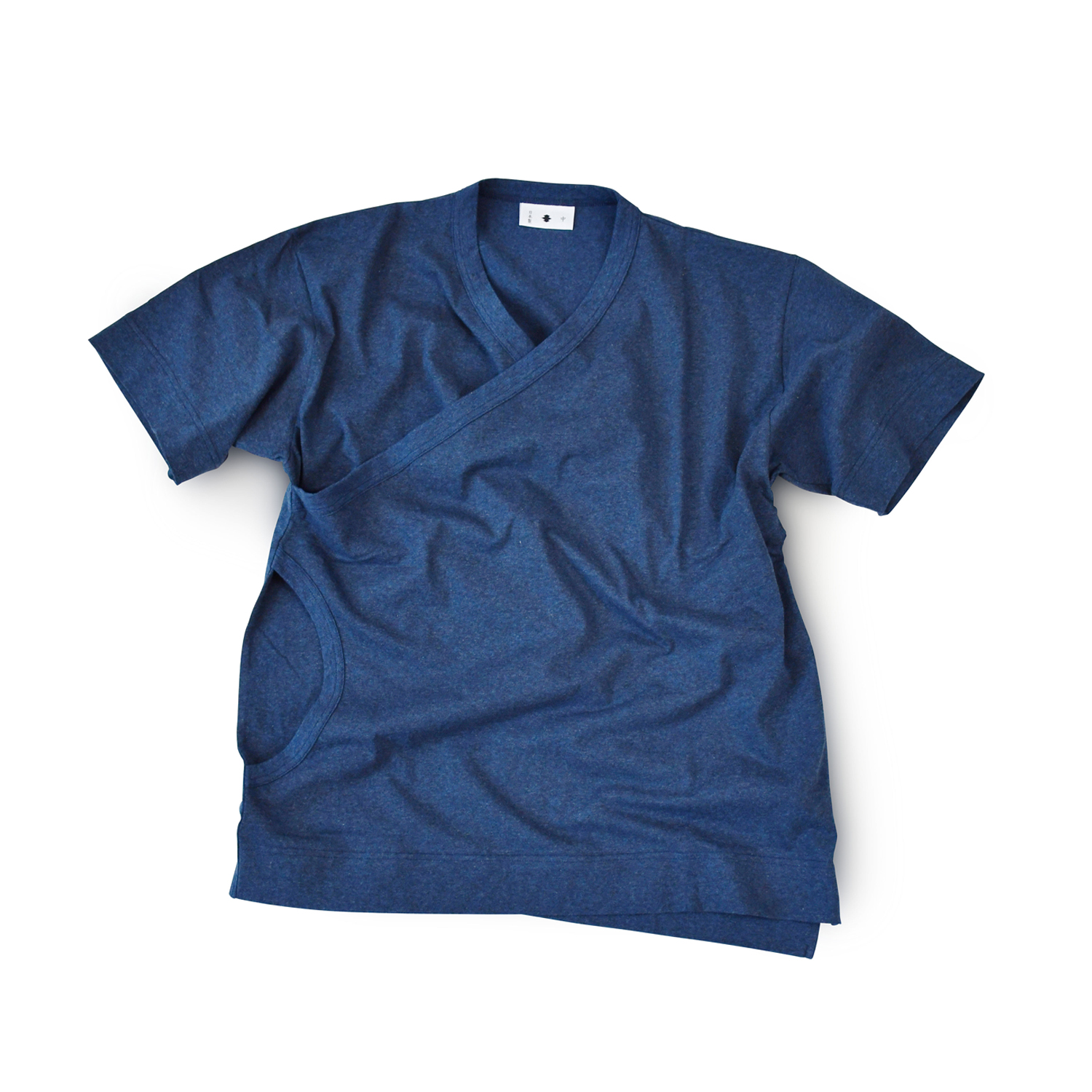 型式　　Tシャツ 型第104<br>色　　　藍<br>素材　　綿<br>価格　　10,000円（税別）